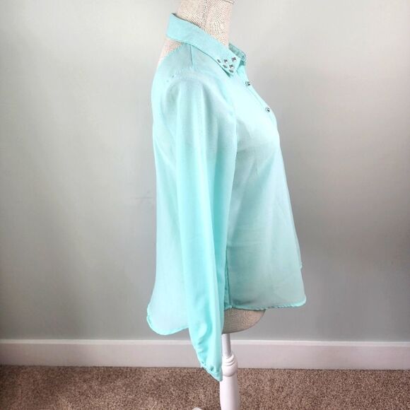 MINE WOMEN'S SHEER BUTTON DOWN SILVER EMBELLISHED BUTTONS OPEN BACK SIZE SMALL - Picture 3 of 7